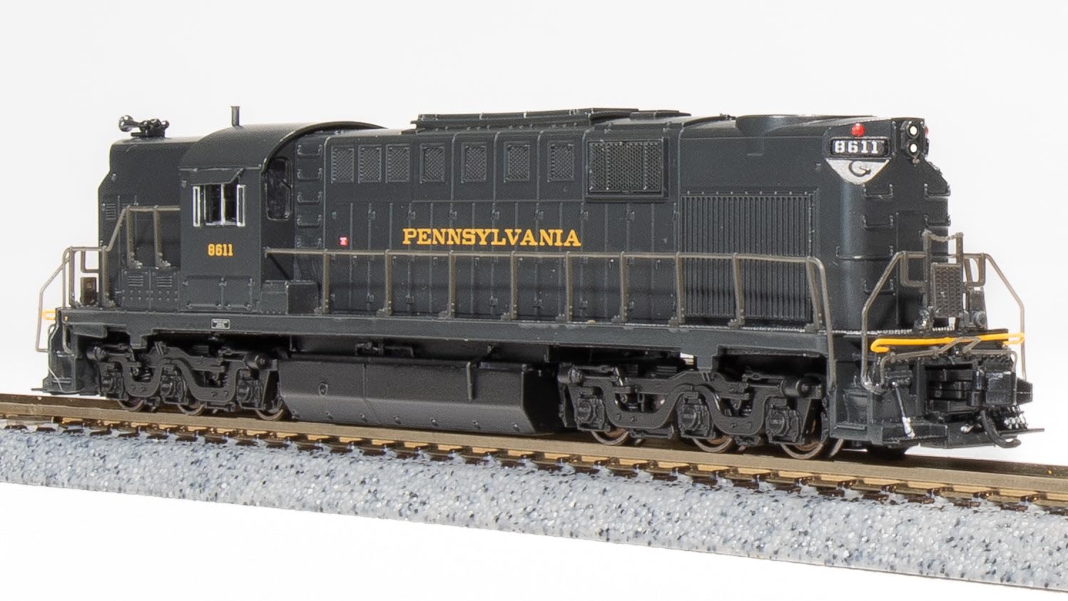 Amazon.com: Broadway Limited 6622 Alco RSD-15, PRR #8611, As